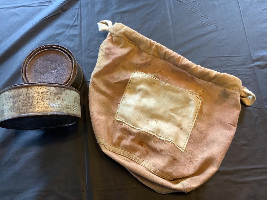 Imprégnite schoes ww2 sac effet personnel US, Collections, Enlèvement
