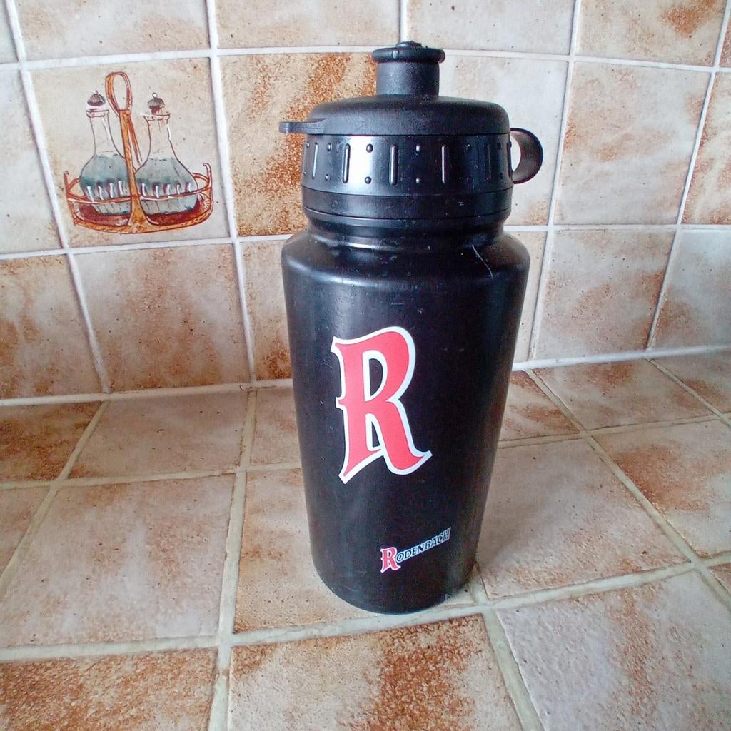 Drinkfles rodenbach  plastiek, Sport en Fitness, Drinkbussen, Ophalen
