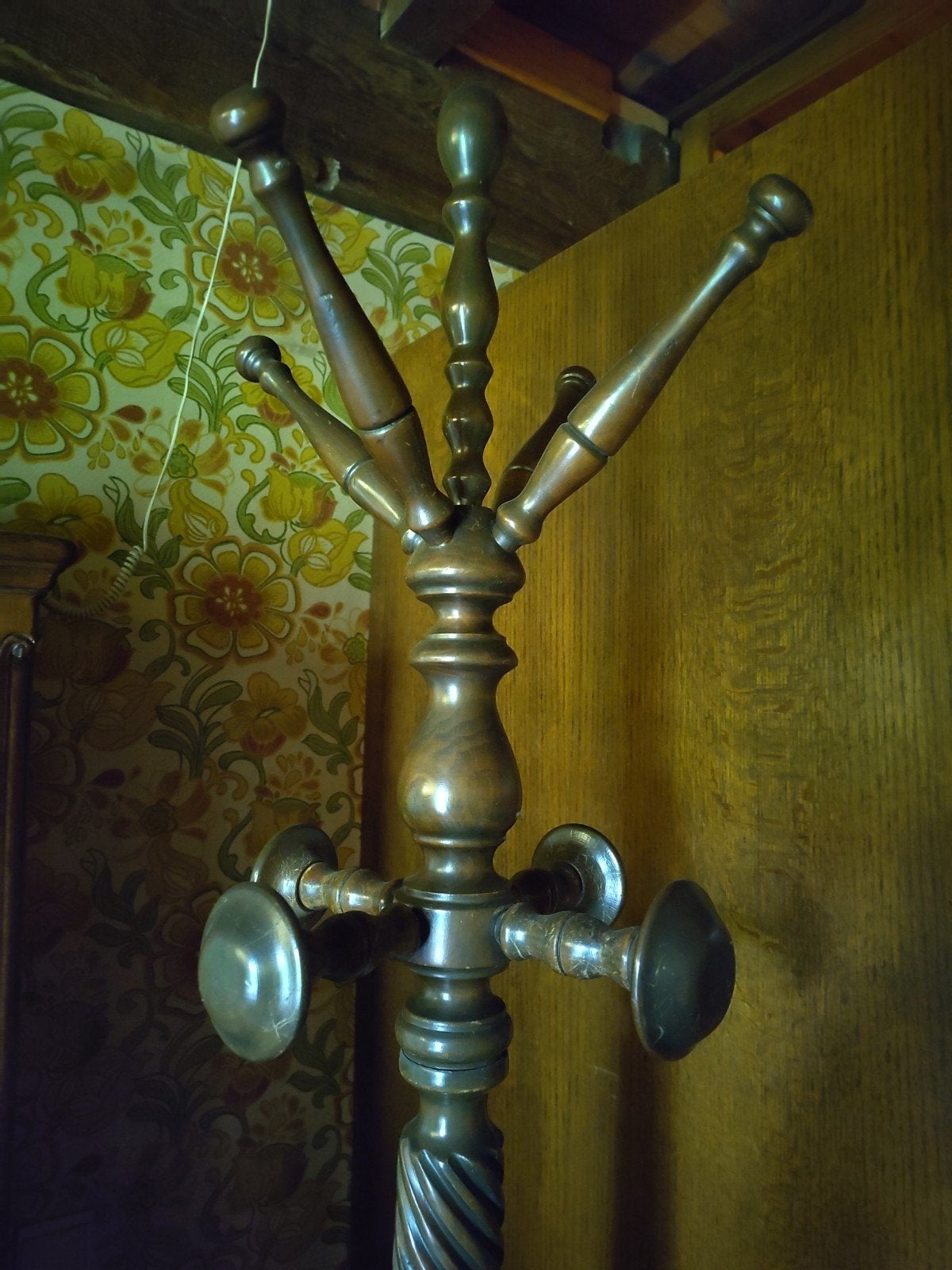 Porte-manteau vintage en bois tourné, Enlèvement