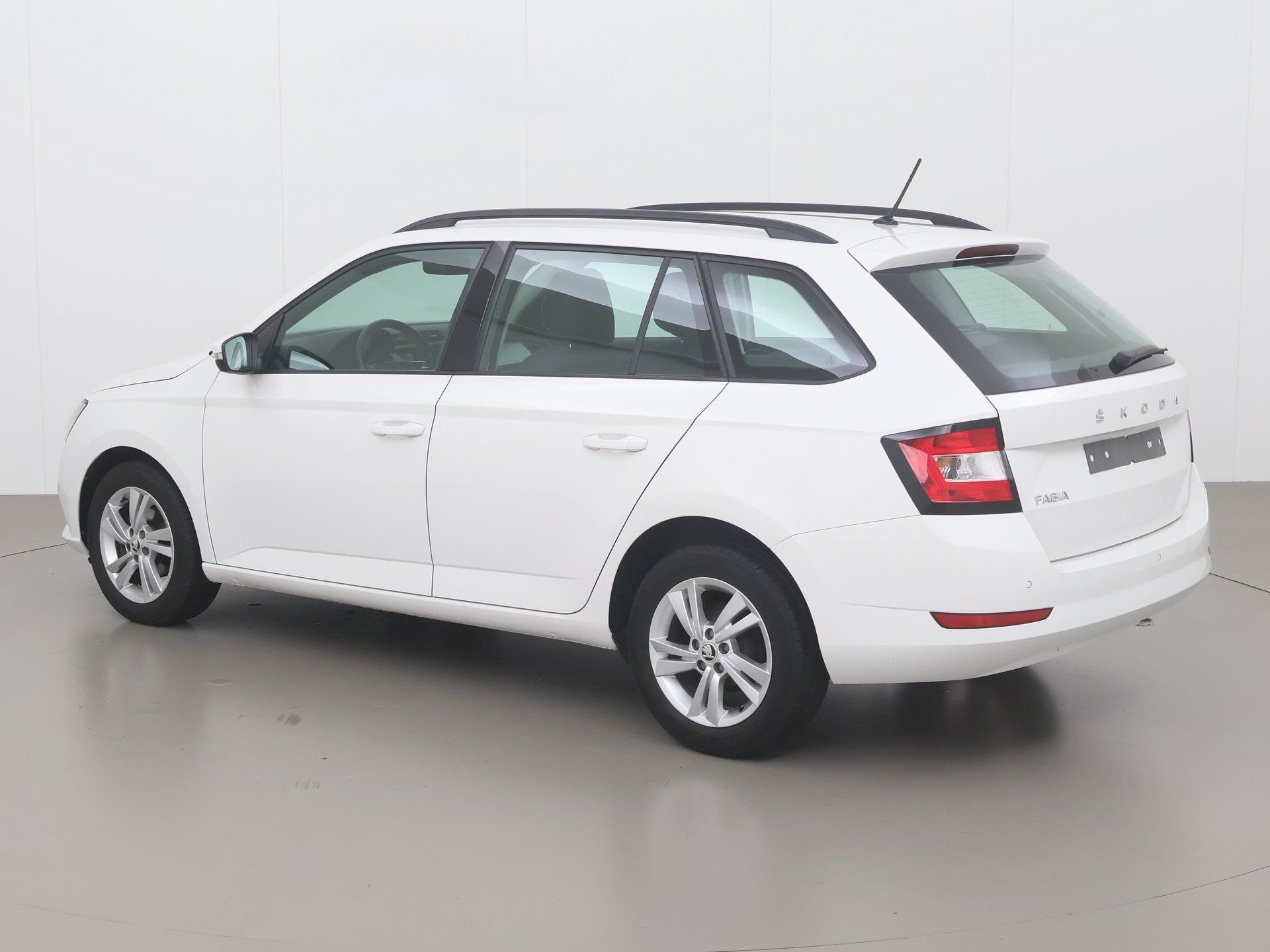 Skoda Fabia combi TSI ambition 95, Achat, Entreprise, Boîte manuelle, Verrouillage central