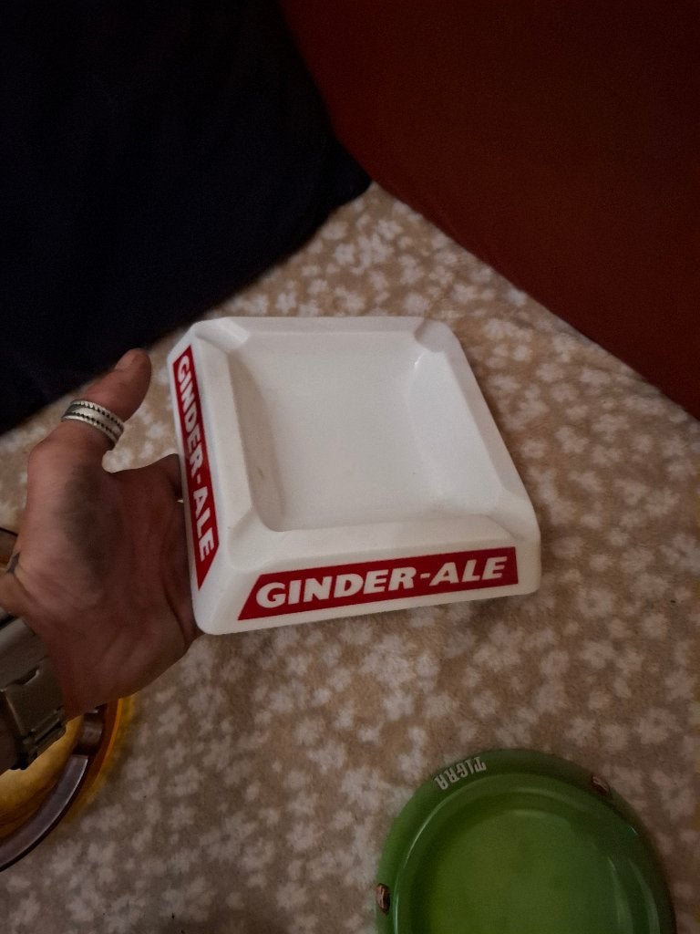 Vintage asbak GINDER-ALE, Ophalen of Verzenden, Zo goed als nieuw, Asbak