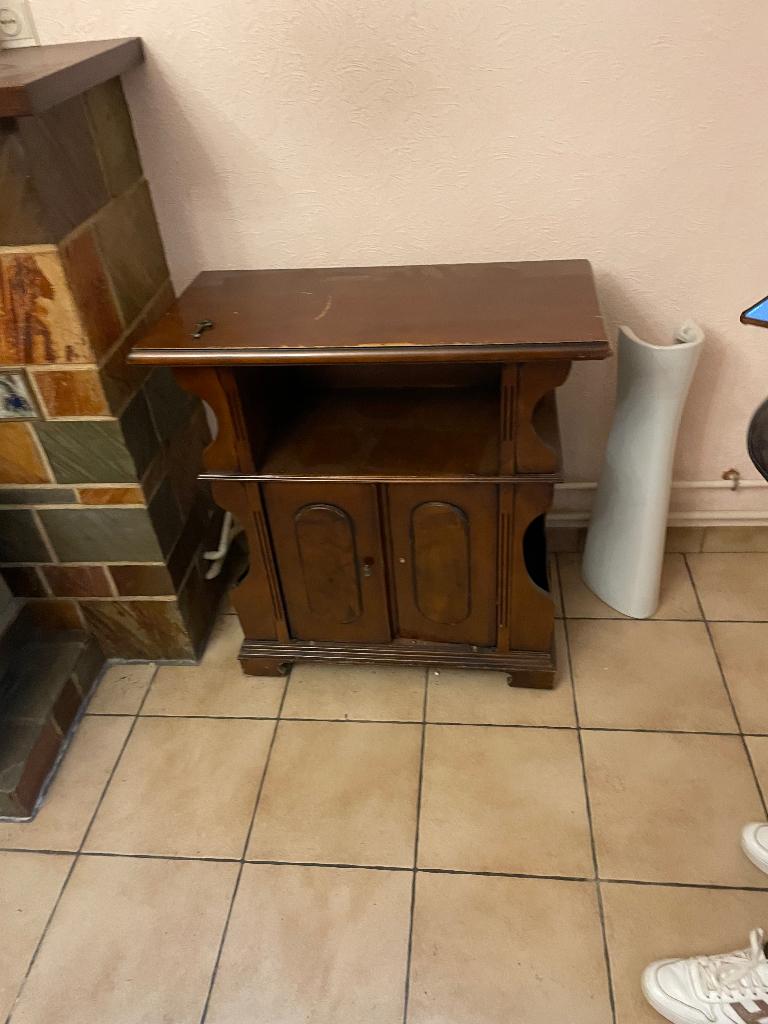 Meuble TV, Enlèvement, Utilisé
