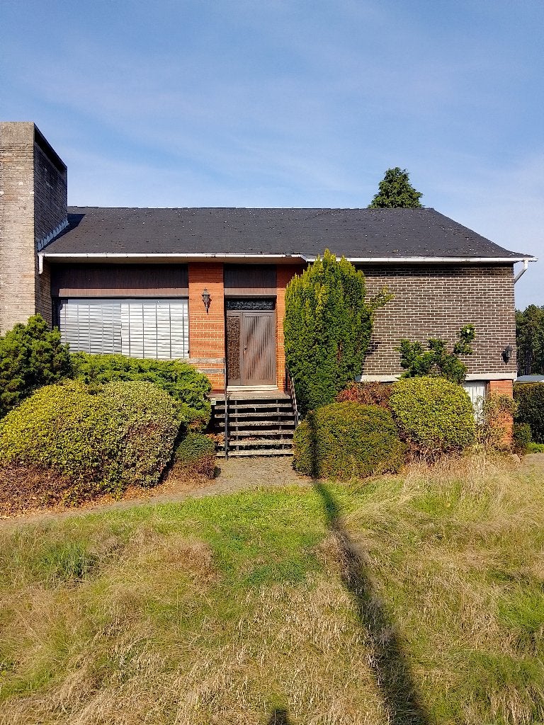 Ruime vrijstaande woning in Bekkevoort, Immo, 2 kamers, Vrijstaande woning, Bekkevoort, 1500 m² of meer