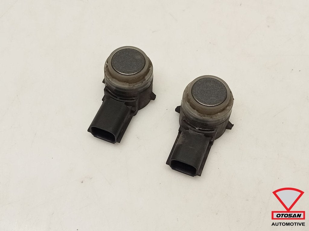 Capteur de stationnement PDC Ford Fiesta MK8 HU5T15K859AAW, Info@ford.com, Ford Motor Company, American Road 1
48126  Dearborn