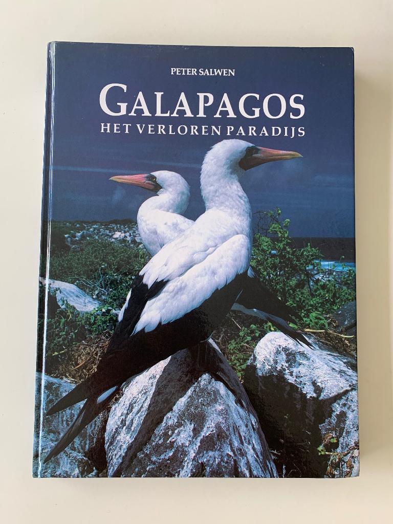 Galapagos : Het verloren paradijs  Peter Salwen, Boeken, Natuur, Ophalen of Verzenden, Gelezen, Natuur algemeen