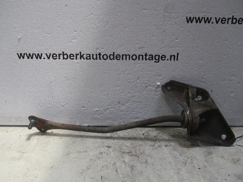 LIAISON DE TENSION AVANT DROIT Ford Fiesta 2, Henry-Ford-Straße  1
50735  Köln, DE, Ford-Werke GmbH, Kunden@ford.com, Ford