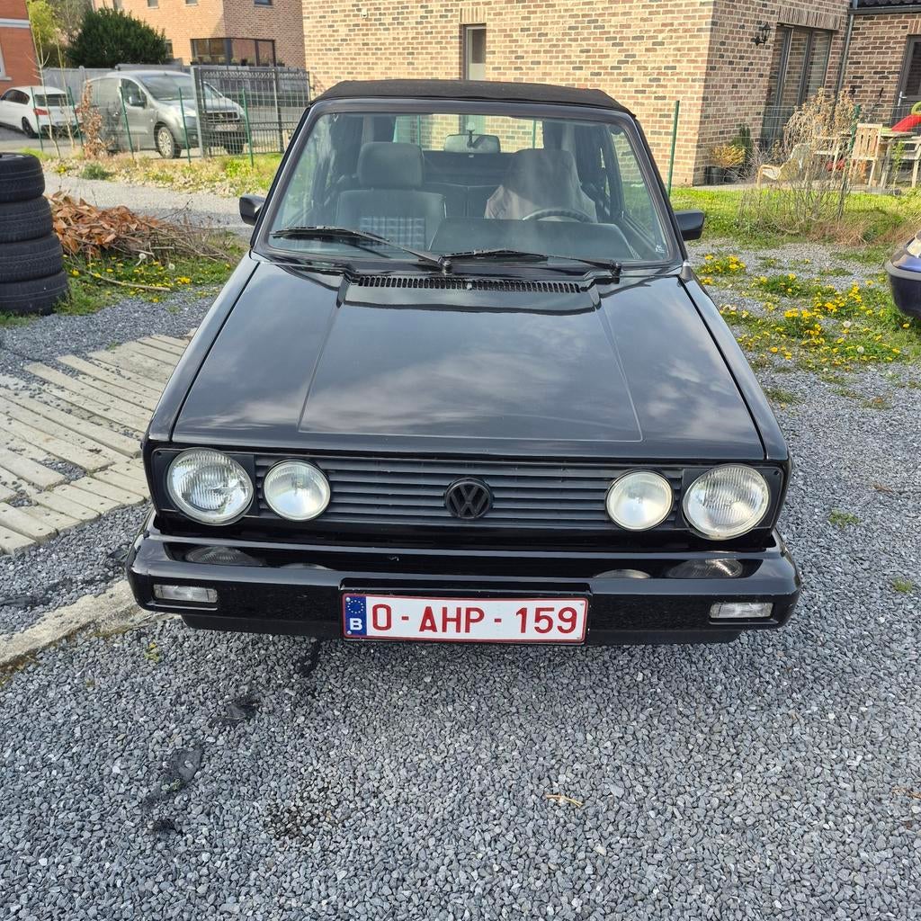 Vw golf quartet cabriolet in zeer goede staat, Auto's, Stof, 4 cilinders, Cabriolet, Zwart