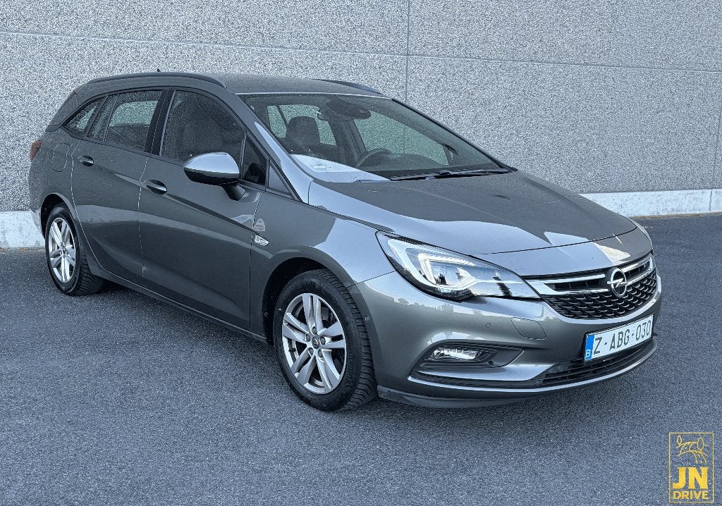 Opel Astra Tourer - 2018 - 76 200 KM - Diesel - Garantie, Auto's, Opel, 4 cilinders, 1600 cc, Bluetooth, Leder