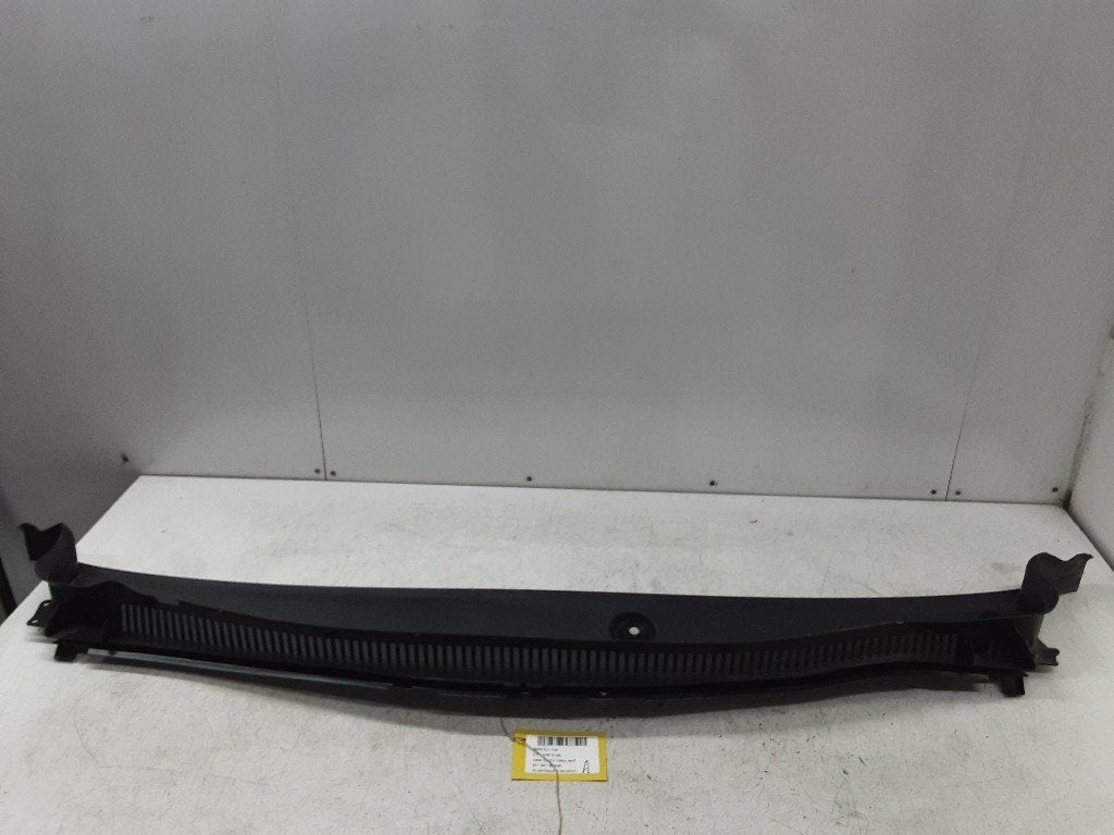 SIERLIJSTEN VOORRUIT BMW 1 serie (F40) (51717453937), Auto-onderdelen, Gebruikt, Voor, BMW, Petuelring 130
80809  München, DE