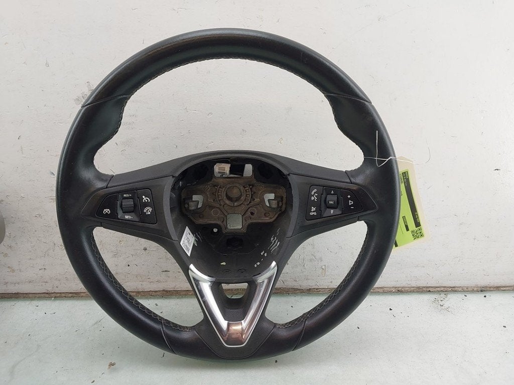 VOLANT DIRECTION Corsa E (|13403216|39035990|39116011|), Autos : Pièces & Accessoires, Postoffice@zf.com, Löwentaler Straße 20
88046  Friedrichshafen, DE
