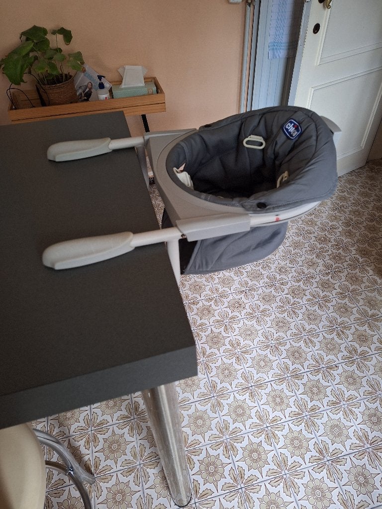 Chicco 360 draaibaar tafelhangstoeltje – grijs, Ophalen, Gebruikt, Hangstoel, Gordel(s)