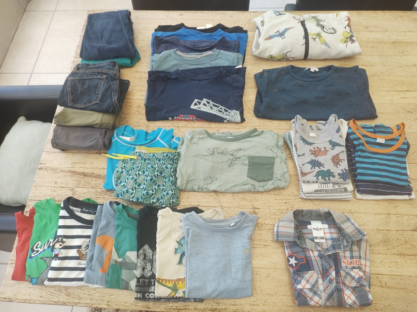 pakket Jongenskleding 104 ( meer dan 25 stuks), Kinderen en Baby's, Ophalen of Verzenden