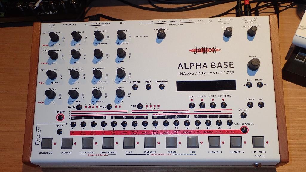 JOMOX AlphaBase Mk 1 - Comme Neuf, Musique & Instruments, Batteries électroniques, Comme neuf, Autres marques, Enlèvement