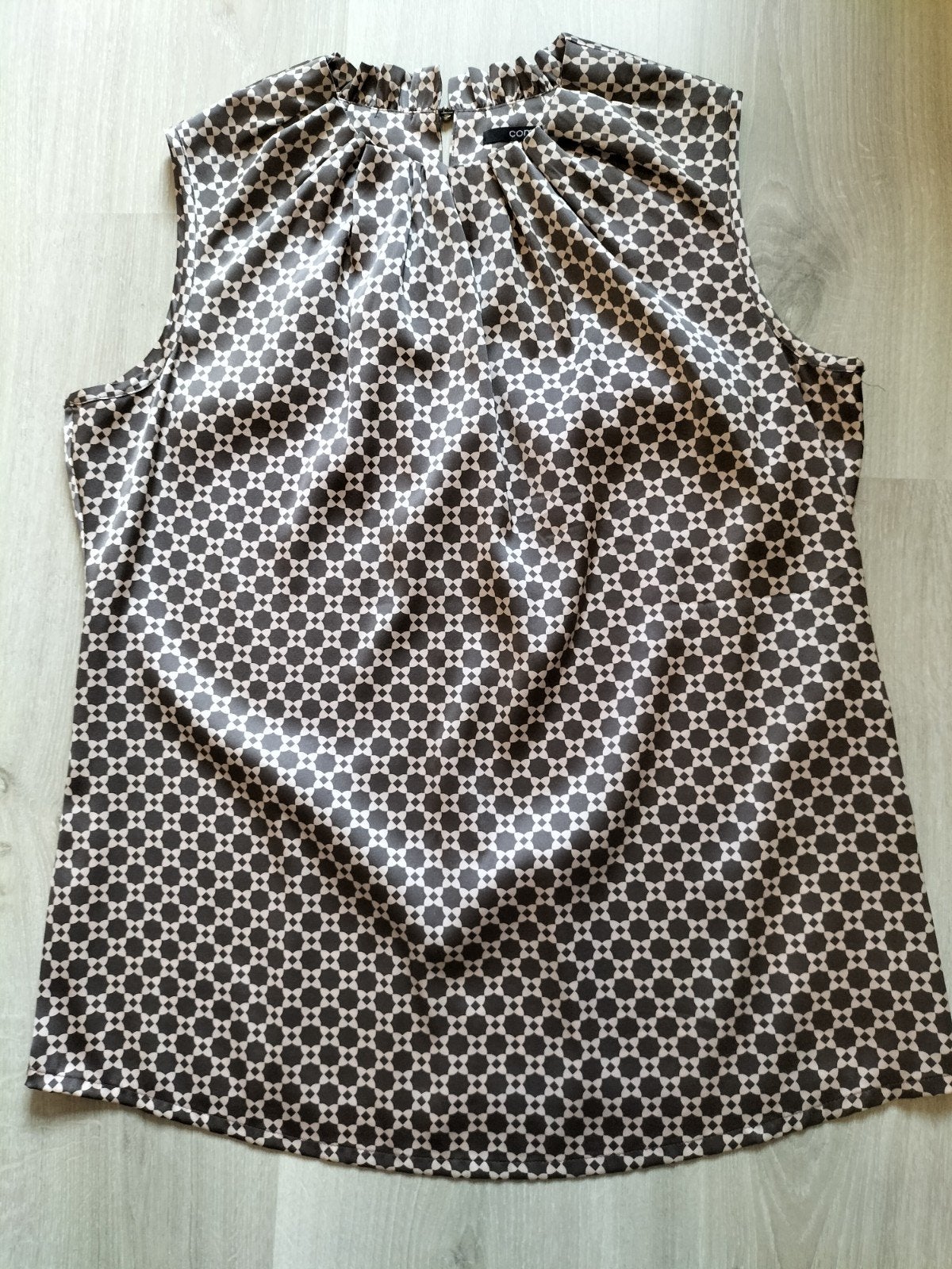 Dames topje. COMMA, maat 36, Ophalen, Maat 36 (S)
