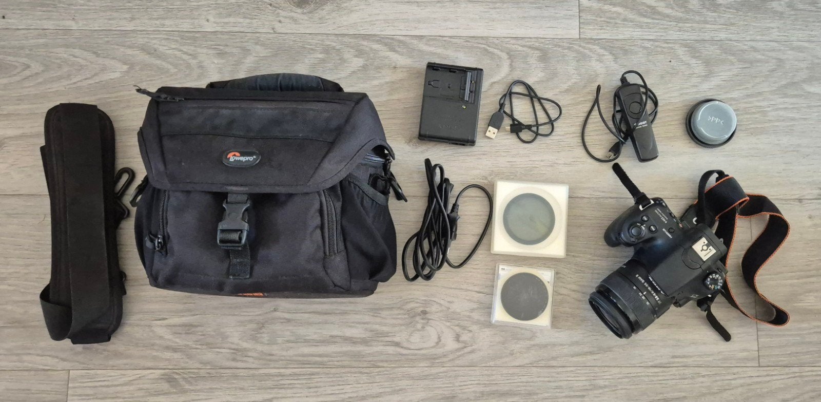 Sony Alpha SLT-A58+objectif 18-55mm+accessoires, Enlèvement, Sony