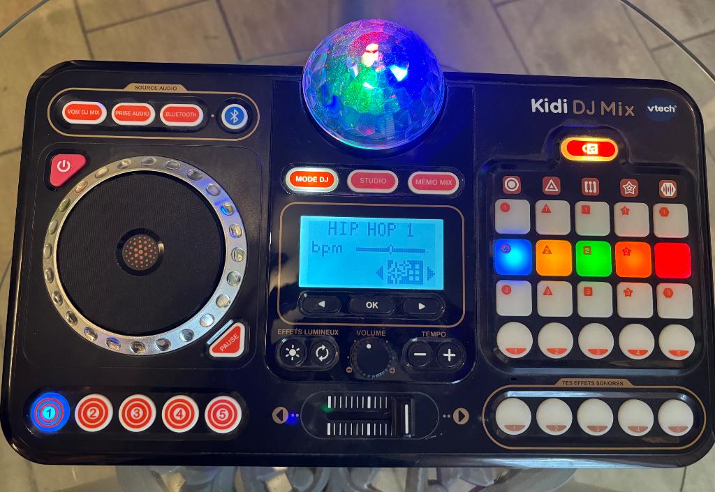 Kidi DJ Mix VTECH, Enlèvement, Utilisé