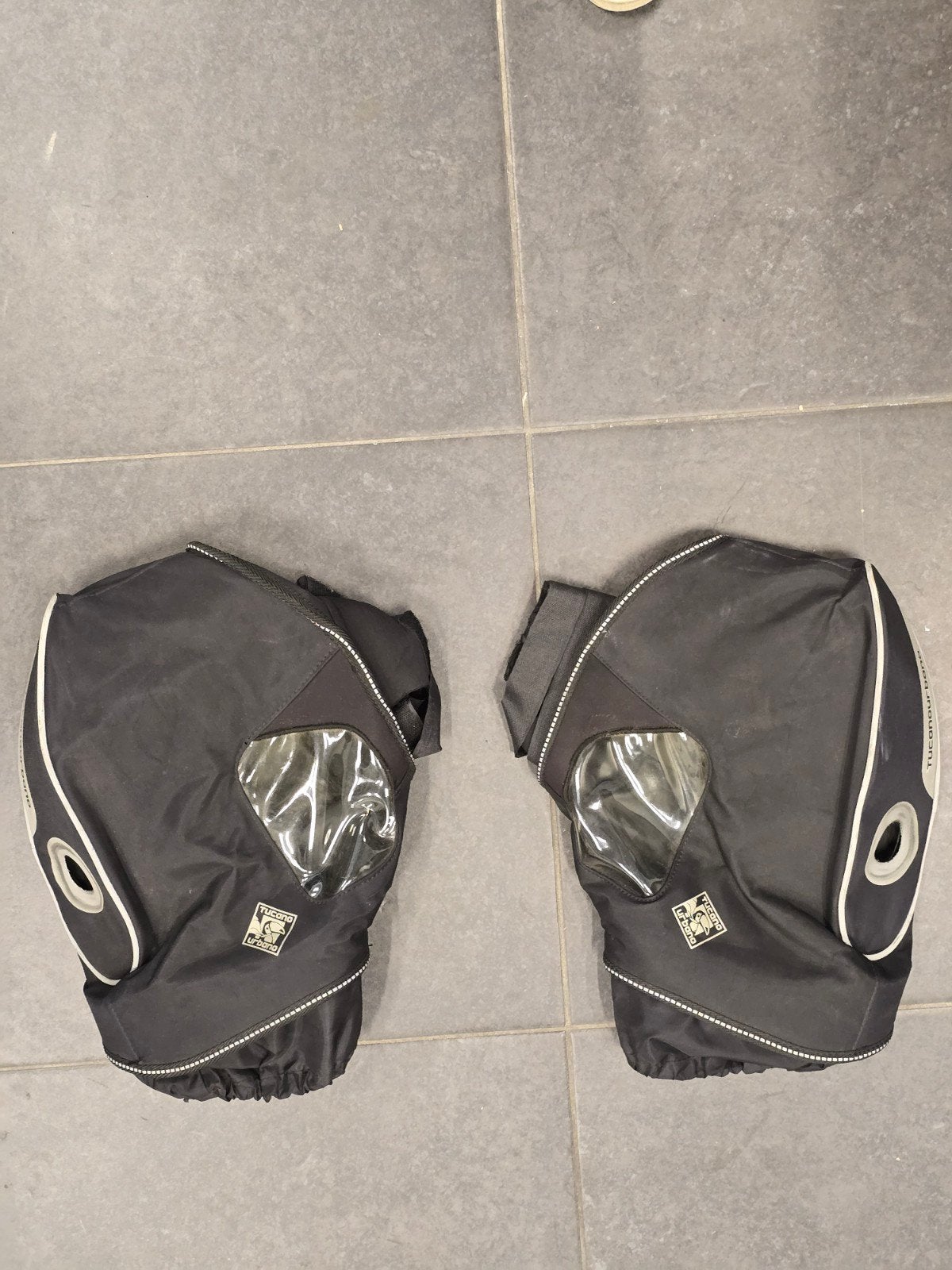 Tucano Urbano Scooter Winterset: Universeel Beenkleed + Stuu, Ophalen of Verzenden, Zo goed als nieuw