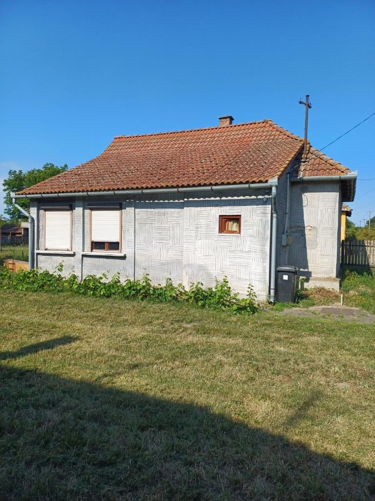 Huis met werk, Immo, Buitenland, Dorp, 75 m², Verkoop zonder makelaar, Kalmancsa