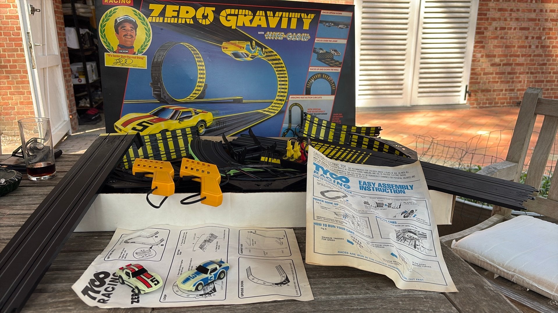Vintage Tyco Racing Zero Gravity Nite-Glow Racebaan met Doos, Enlèvement