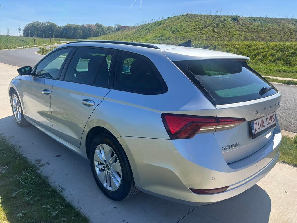 Skoda Octavia Breaks New Modèle 2021 2.0 TDi, Argent ou Gris, Achat, Euro 6, Entreprise