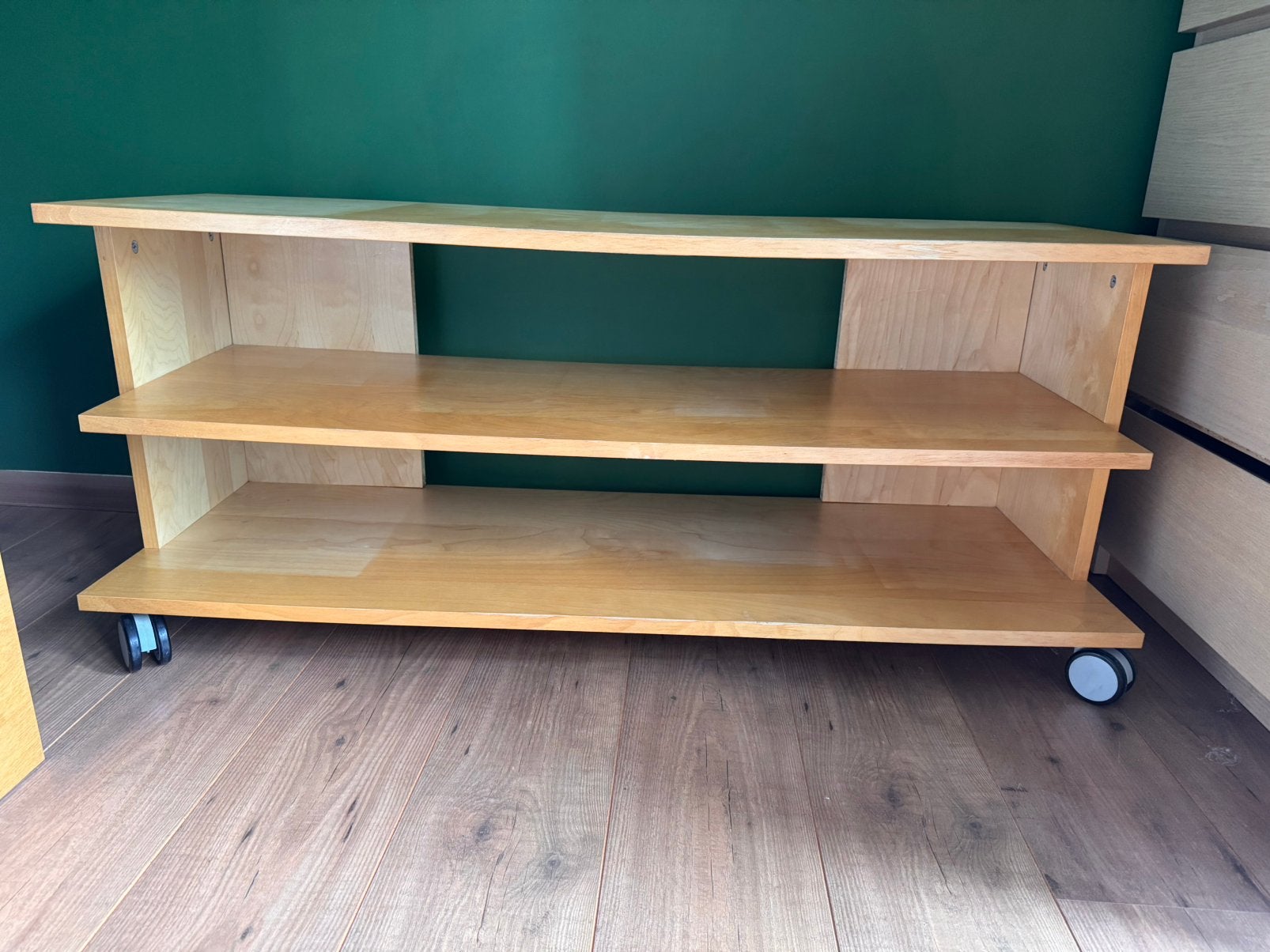 Tv kast, Ophalen, Gebruikt, 100 tot 150 cm, Berkenhout - modern