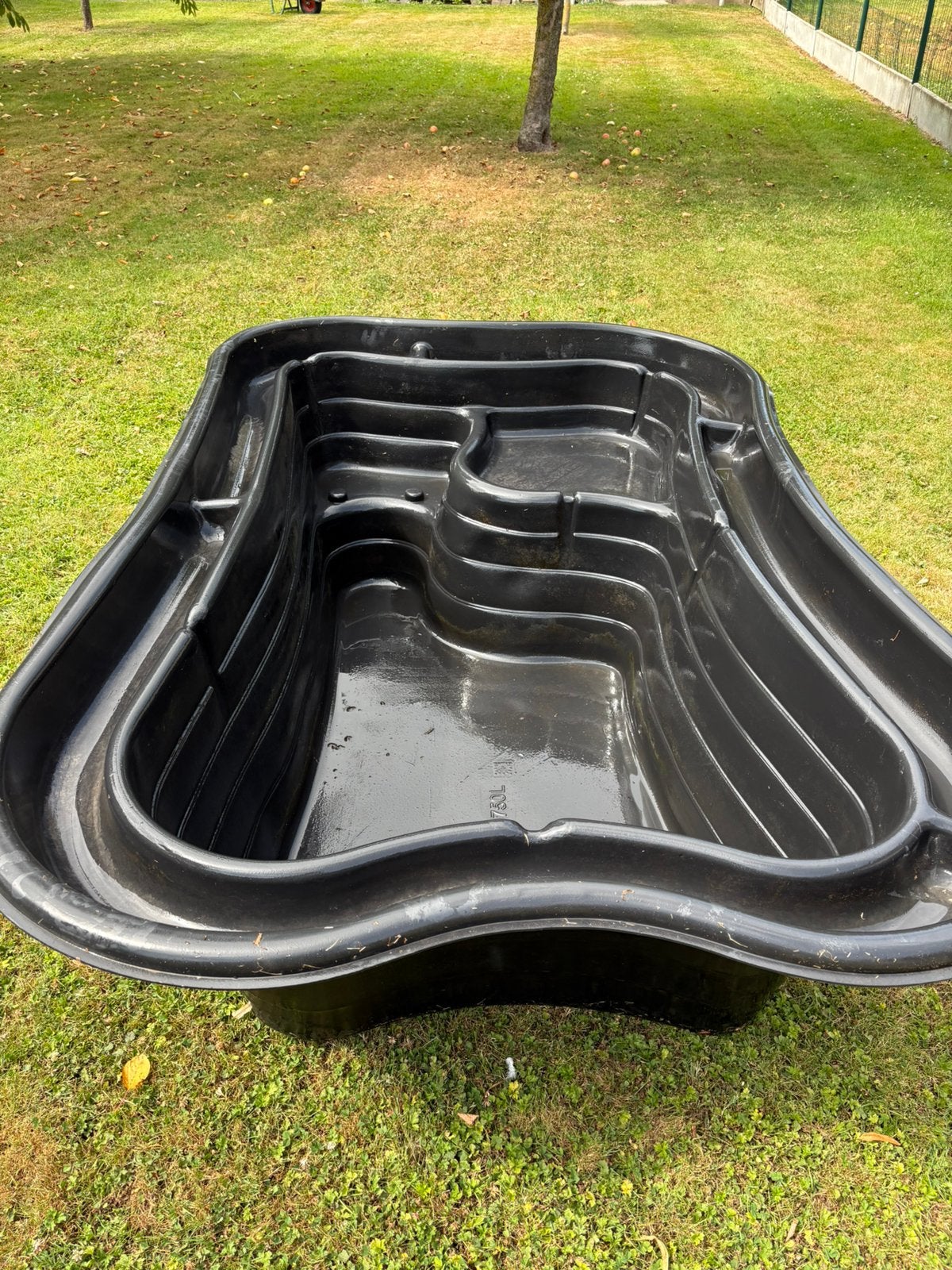Oasis de bassin préformée PE 210 x 140 x 60, Jardin & Terrasse, Étangs, Enlèvement, Comme neuf