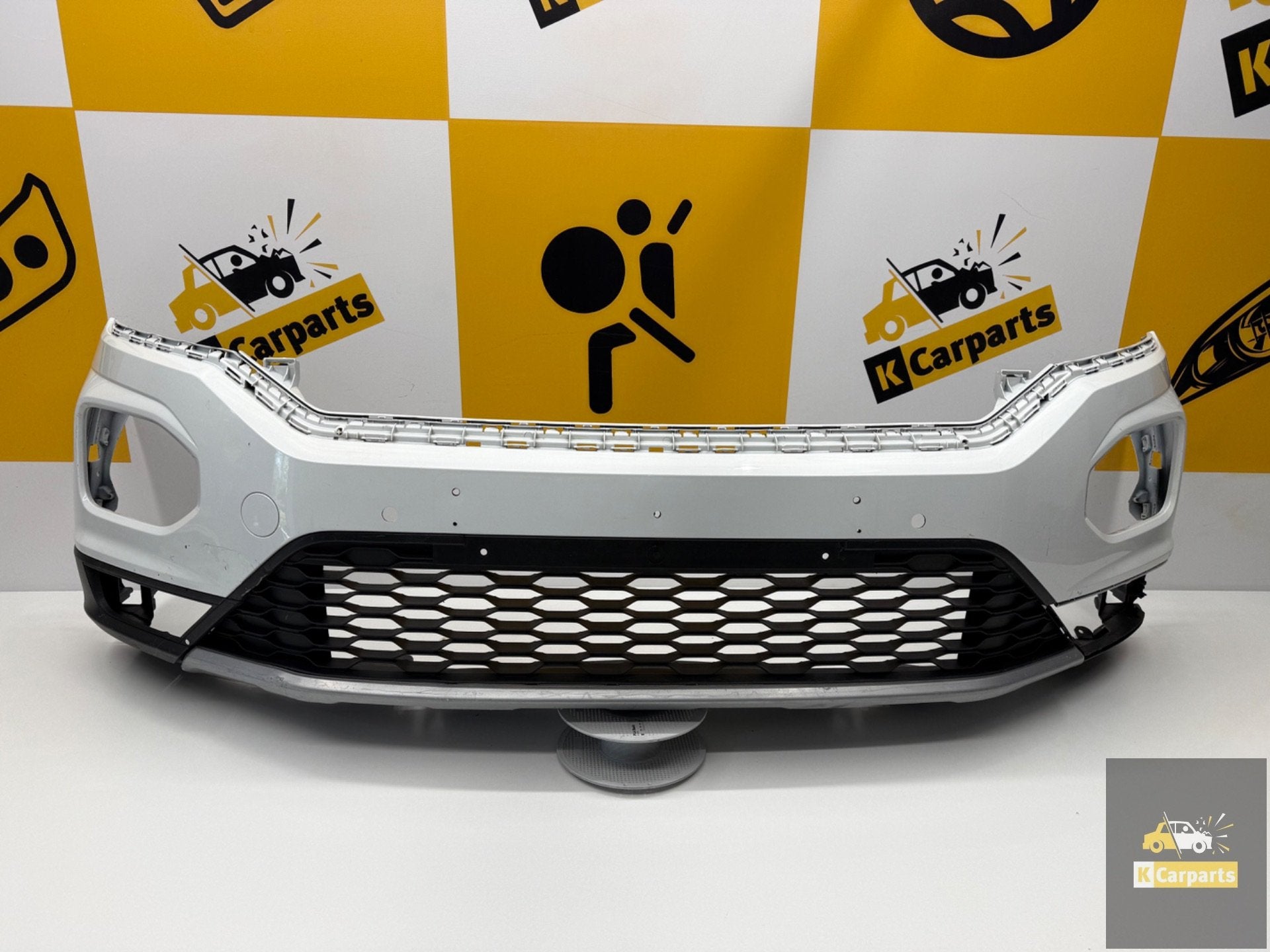 Voorbumper Volkswagen VW T-Roc R-Line 2GA 2GA807221AF Bumper, Gebruikt, Volkswagen AG, Vw@volkswagen.de, Bumper