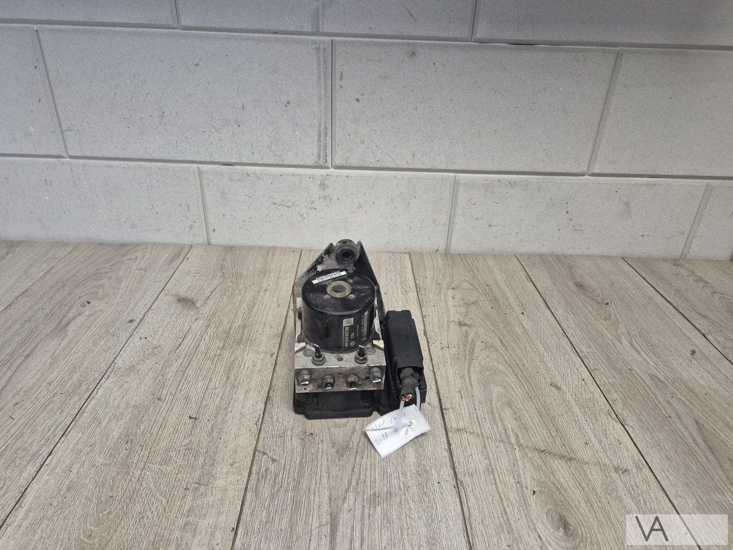 ABS pomp van VW Golf / Caddy / A3 / Octavia 1k0614517CN €175, Volkswagen, -, Utilisé, -