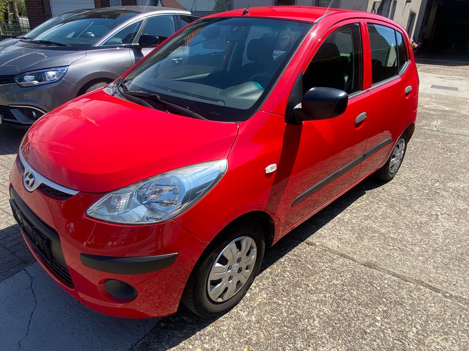 Hyundai i10 5 deurs benzine, Autos, Rouge, Achat, Entreprise, Boîte manuelle