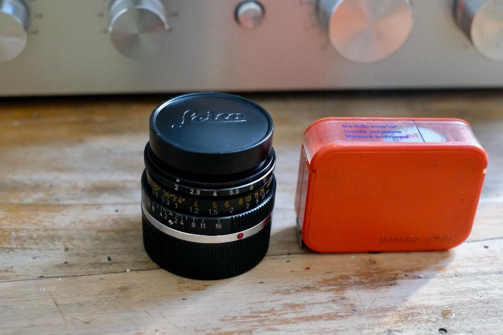 Leica Summicron 35 mm F2 versie III, Ophalen of Verzenden, Gebruikt, Compact, Leica