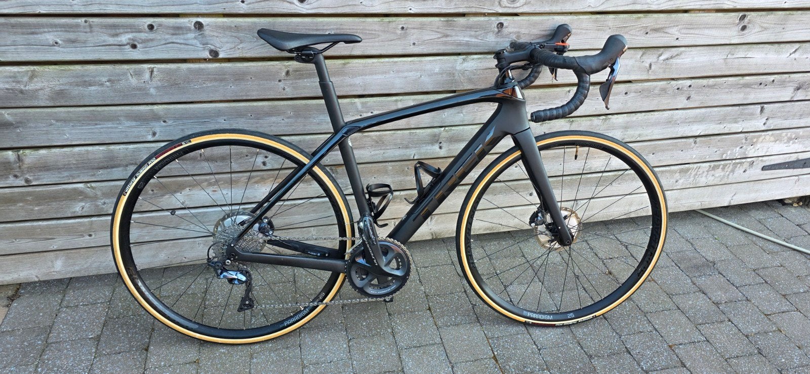 Trek domane, Enlèvement