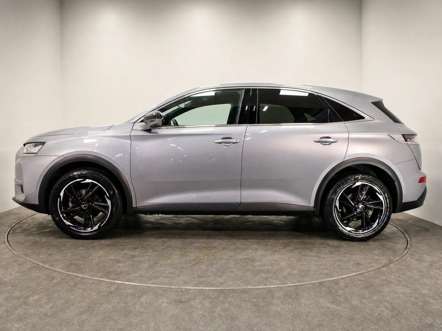 DS Automobiles DS 7 1.6 PT 180 BASTILLE + AUTO Carplay, Came, Auto's, DS, Automaat, 181 pk, Bedrijf, 5 deurs