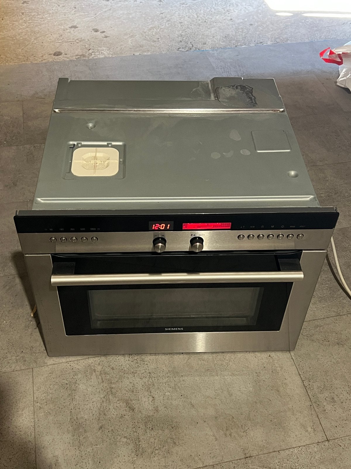 Combi-microgolfoven te koop – oven werkt perfect, Elektronische apparatuur, Ophalen, Zo goed als nieuw, Siemens, Oven