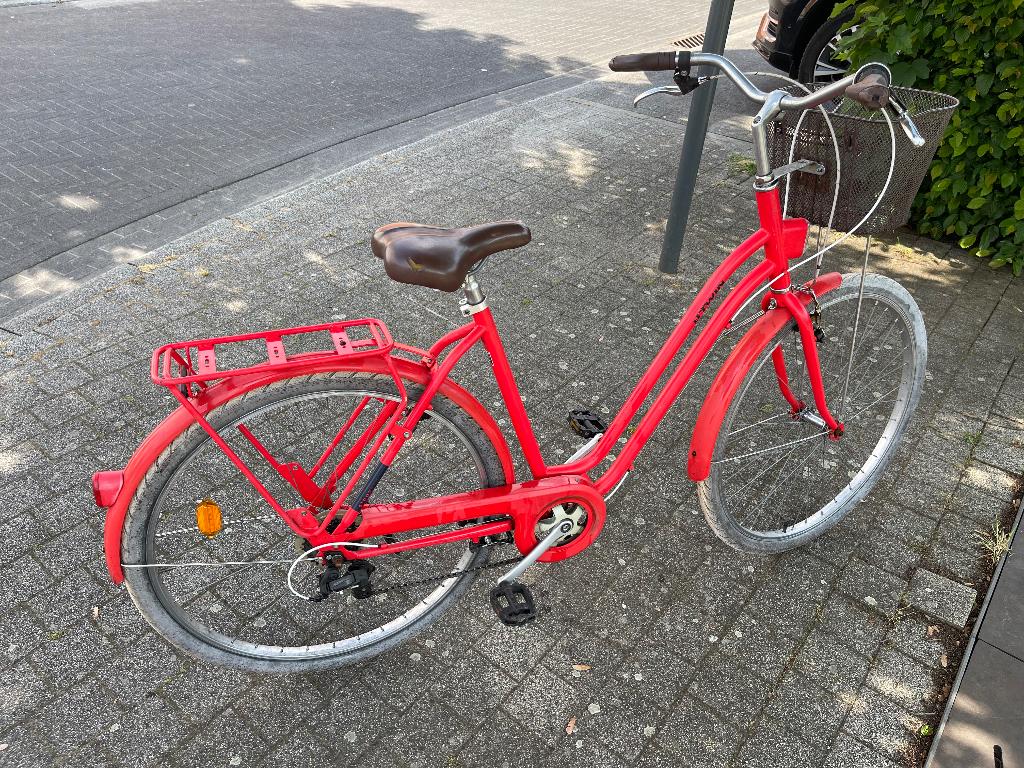 Btwin fiets goede staat, Fietsen en Brommers, Fietsen | Dames | Damesfietsen, Gebruikt, Ophalen