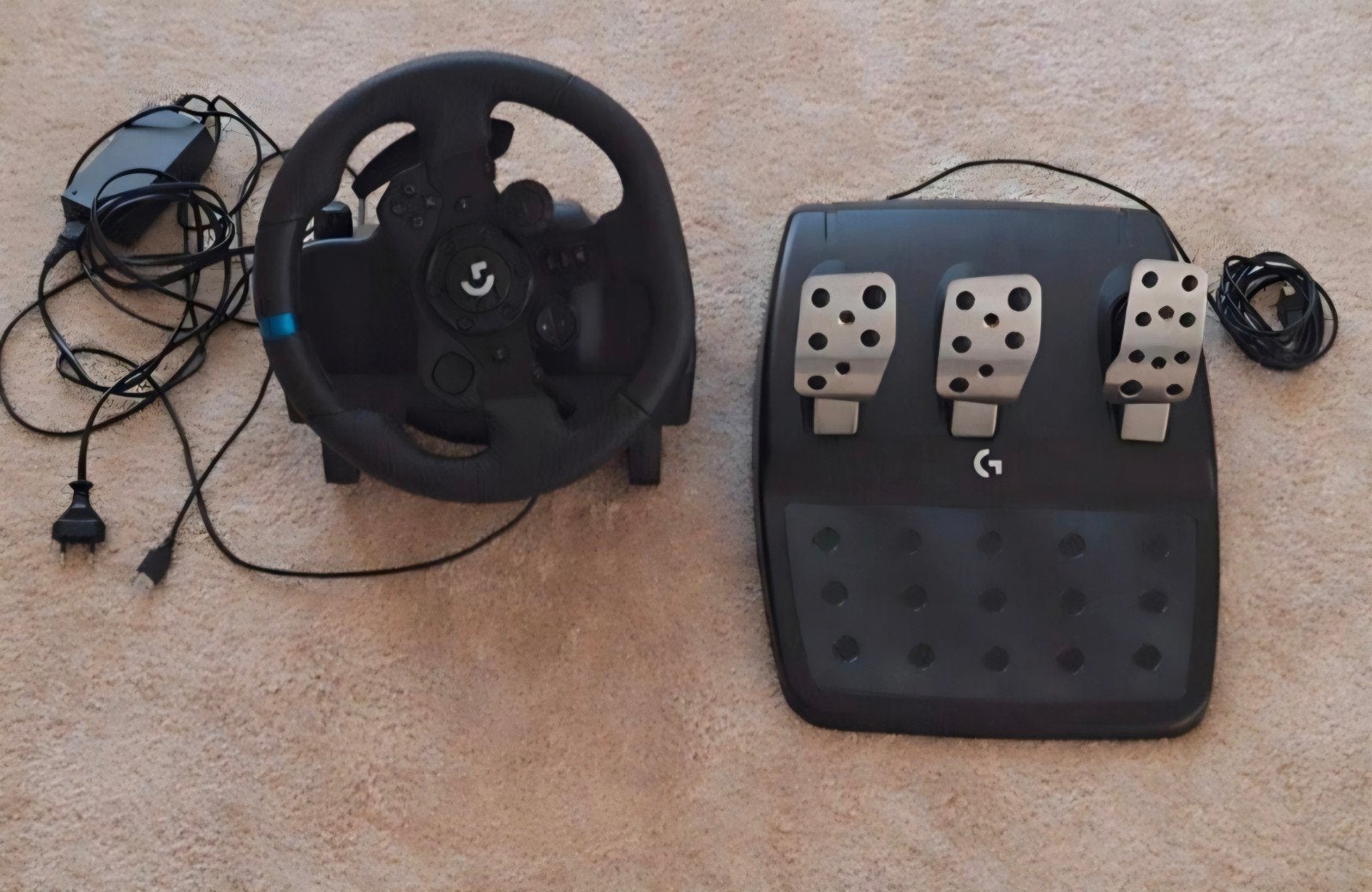 Logitec G923 - Gaming stuurwiel met pedalen, Games en Spelcomputers, Spelcomputers | Sony Consoles | Accessoires, Ophalen of Verzenden