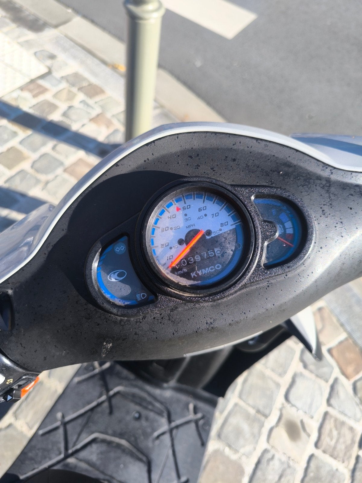بروكسيل, Vélos & Vélomoteurs, Enlèvement, Kymco