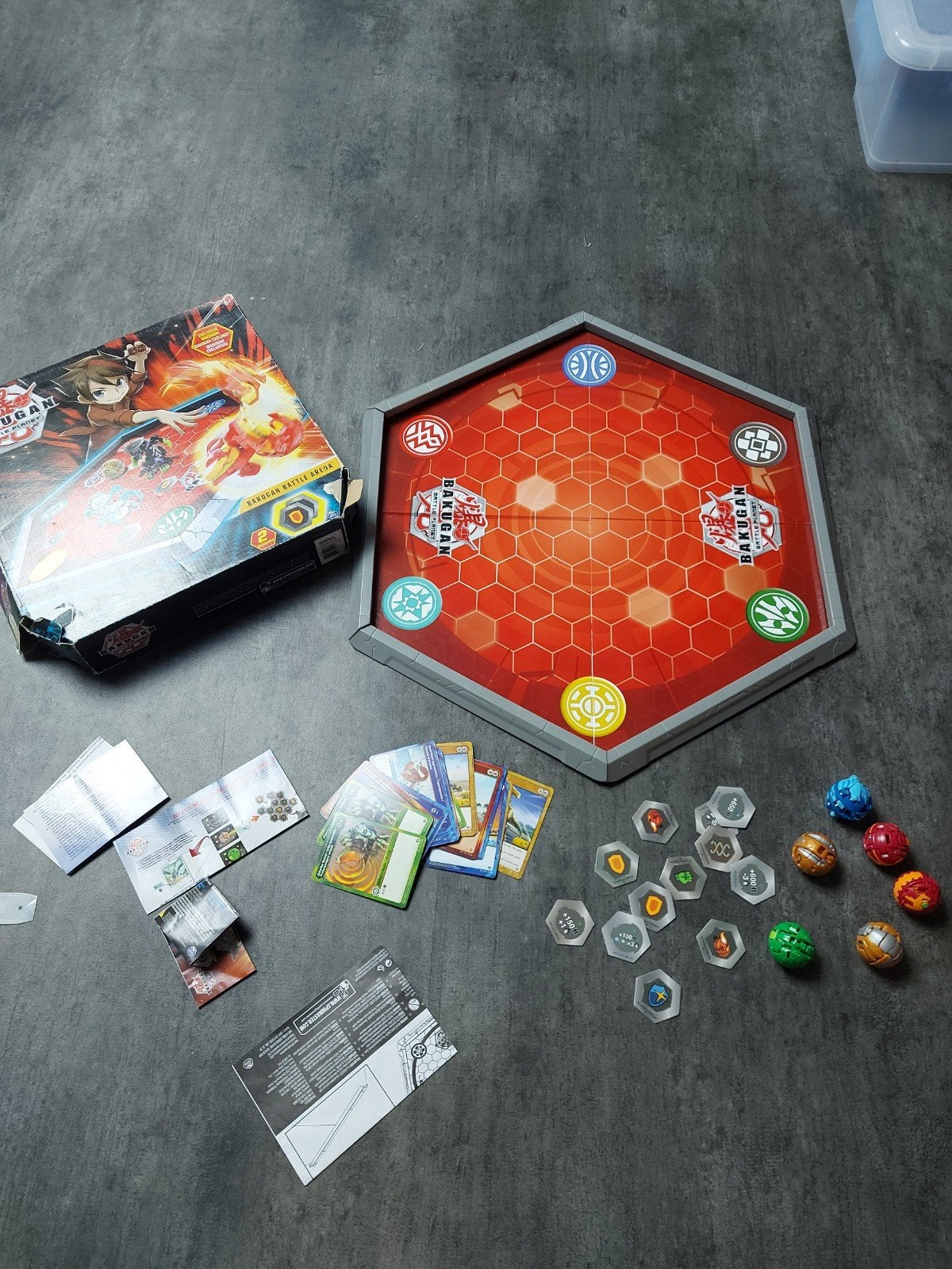 Bakugan battle planet + 4 extra bakugans, Enlèvement