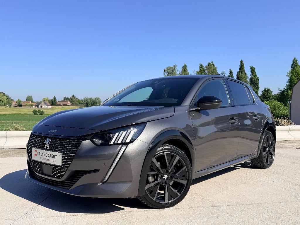 Peugeot 208 GT 1.2i Benzine/Automaat (EU6.4) *Cam/Navi/..., Auto's, Peugeot, 1165 kg, Leder en Stof, 5 deurs, 3 cilinders