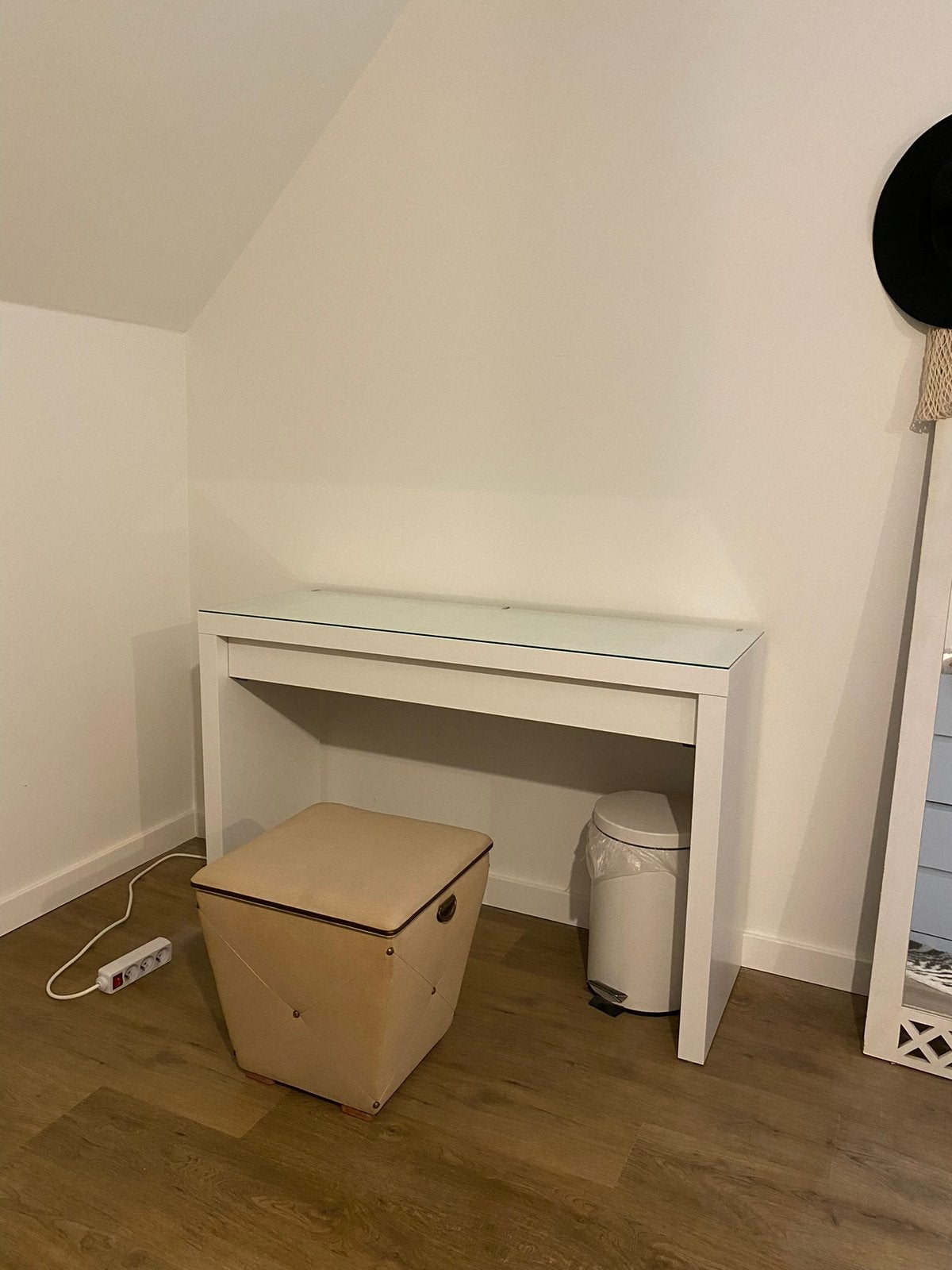 Make-up tafel IKEA, Huis en Inrichting, Ophalen, Zo goed als nieuw, IKEA