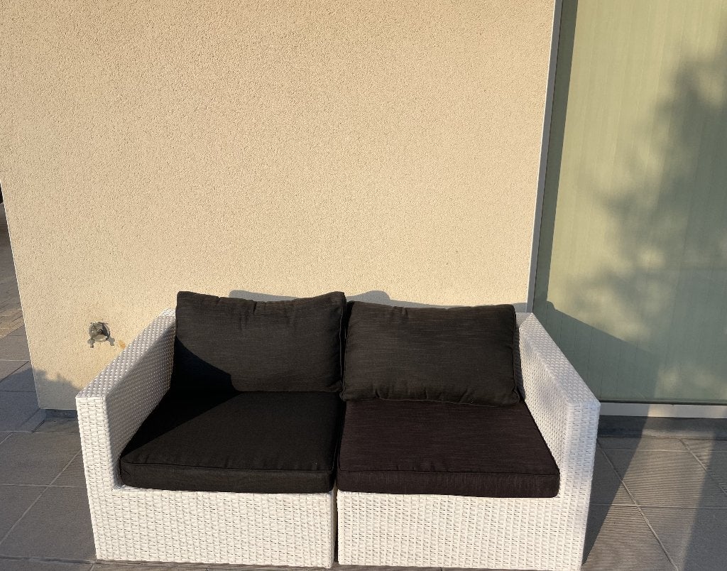 Chaises longues neuves avec coussins assortis, Neuf, Chaise, Synthétique, Enlèvement
