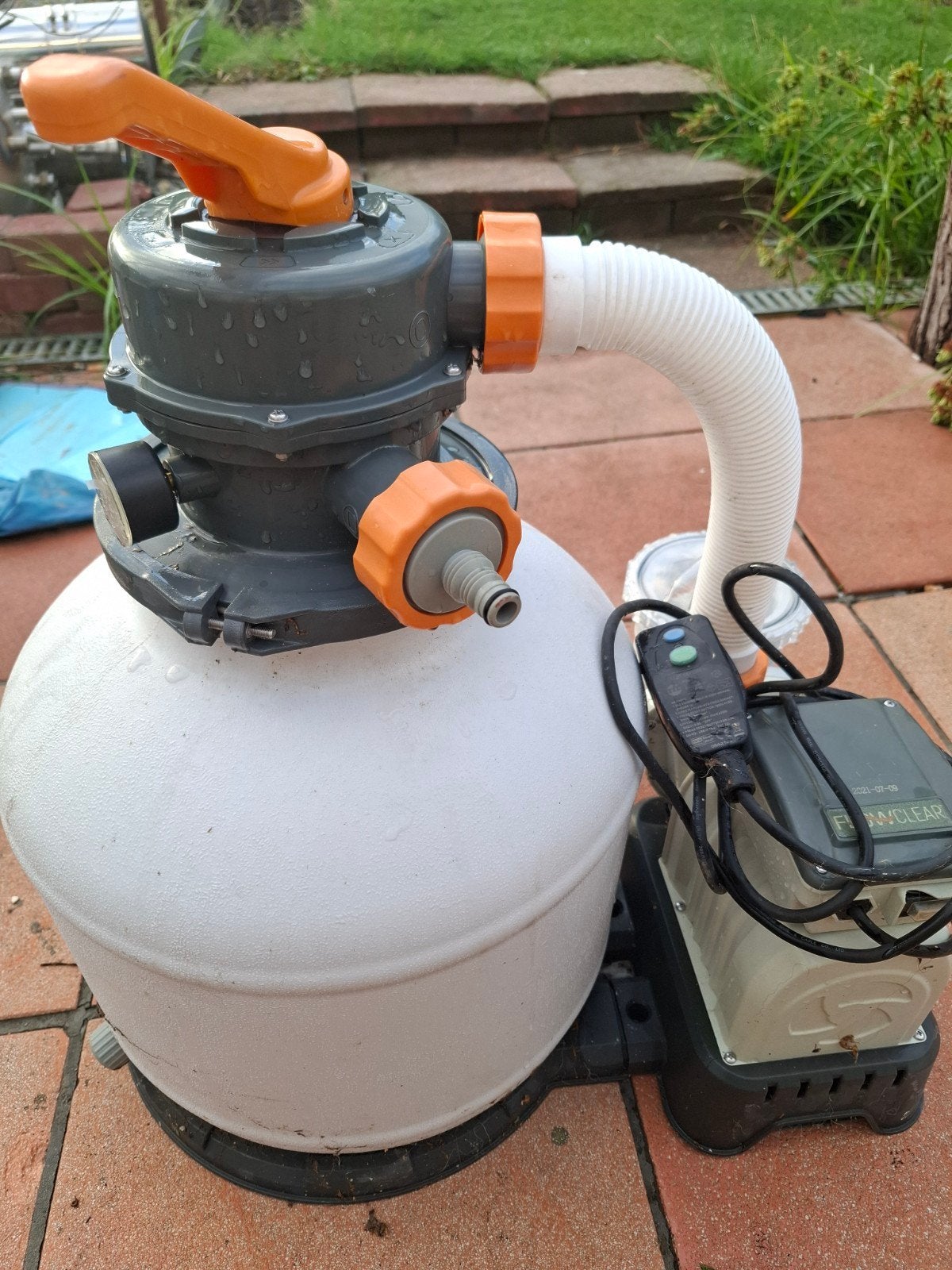 Bestway Flowclear zand/glas filterpomp, Ophalen