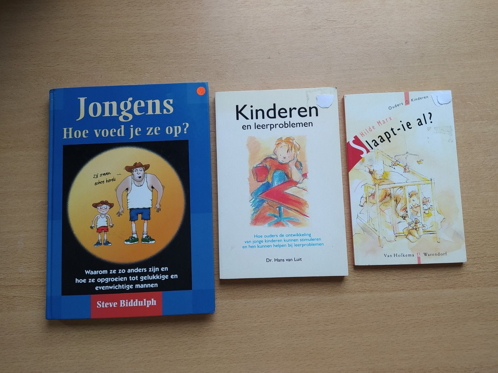 Boeken over opvoeding

4 euro per stuk
10 euro voor de 3 sam, Boeken, Zwangerschap en Opvoeding, Ophalen of Verzenden