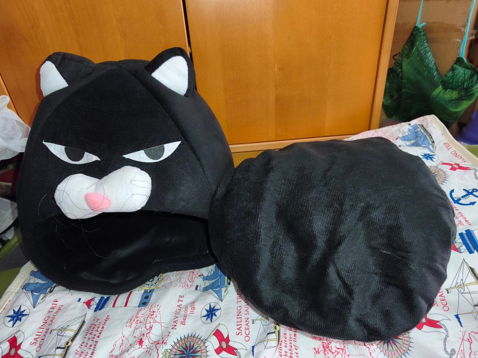 Joli lit pour chat Black Cat House, Enlèvement
