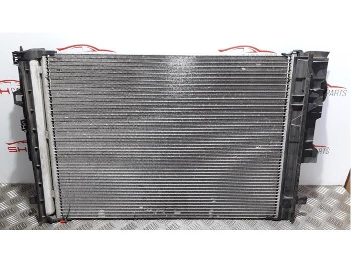 Radiateur clim d'un Mercedes B-Klasse, 3 mois de garantie, Utilisé, -, -