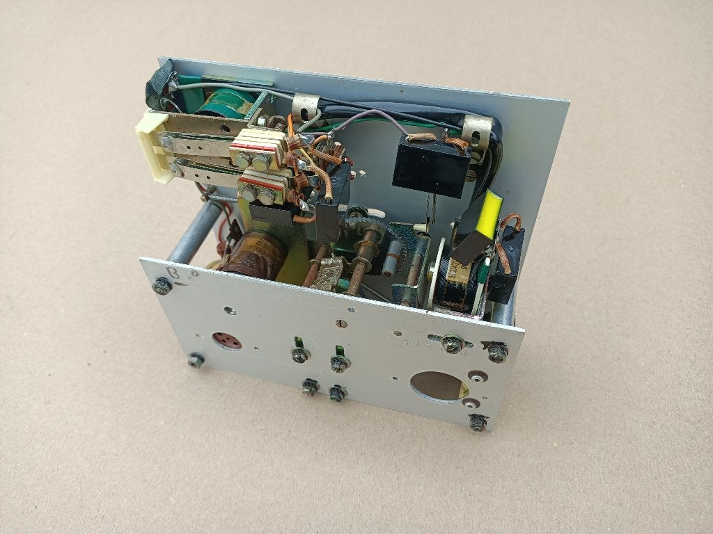 Credit Unit jupiter 100K (1971) jukebox, Envoi