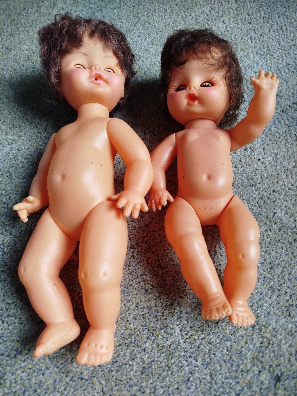 Twee plastic poppen uit 1970., Ophalen of Verzenden