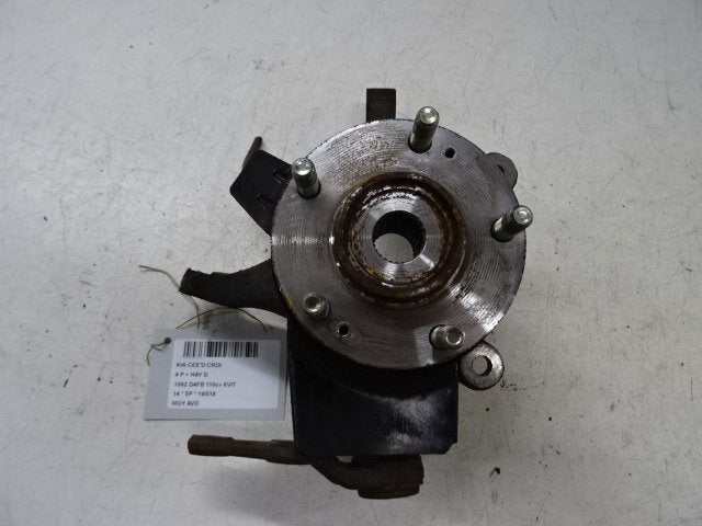 MOYEU DE ROUE AVANT DROIT Kia Cee'd (JDB5) (01-2012/07-2018), Kia, Info@kia.de, Utilisé, Theodor-Heuss-Allee 11
60486  Frankfurt am Main, DE