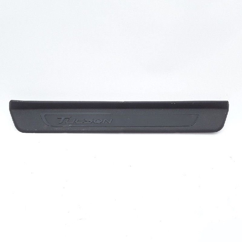 SEUIL DE PORTE DROIT Hyundai Tucson (TL) (|85883D7000|), Autos : Pièces & Accessoires, Neuf, Hyundai