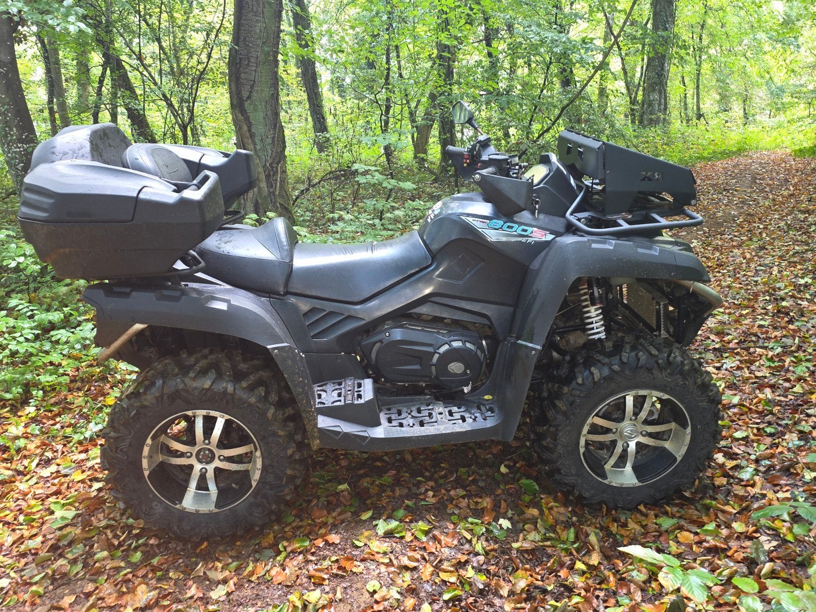 quad 800 cforce, Motos