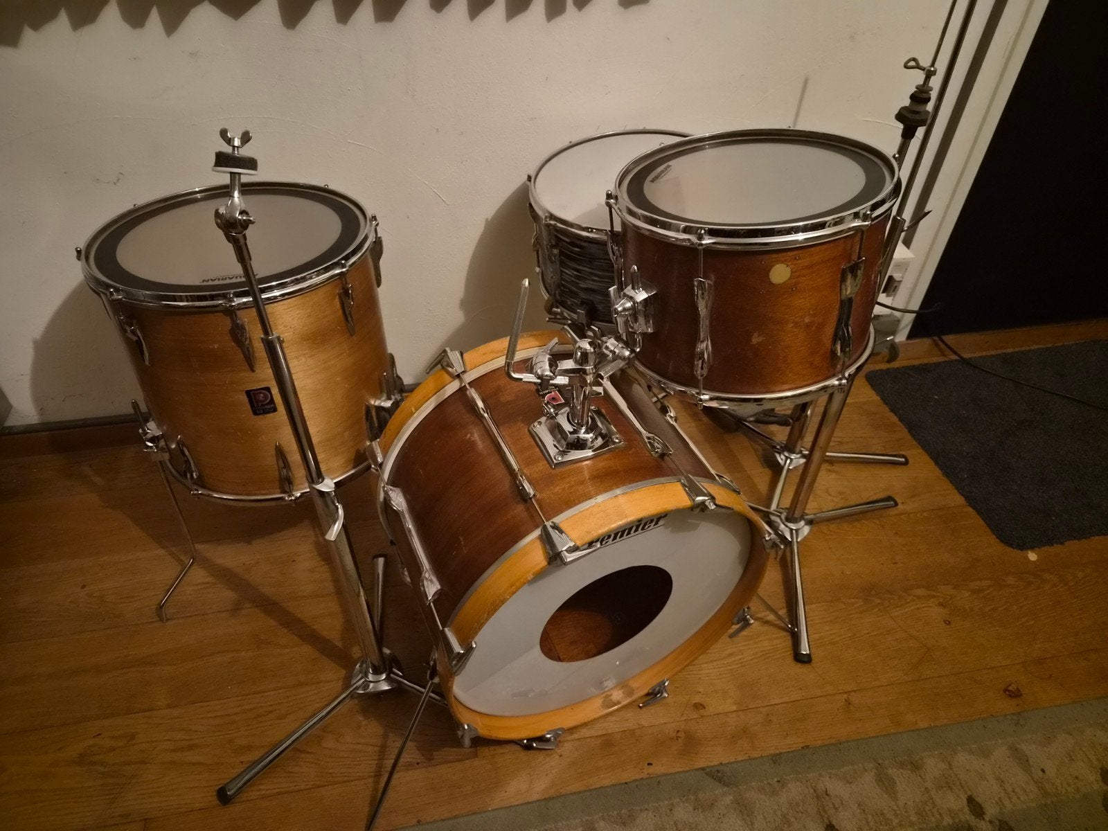 Vintage 1970's Premier Mahonie + Snare + Lockfast hardware, Muziek en Instrumenten, Ophalen, Premier